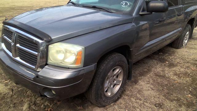 2005 Dodge Dakota GRAY Photo 13