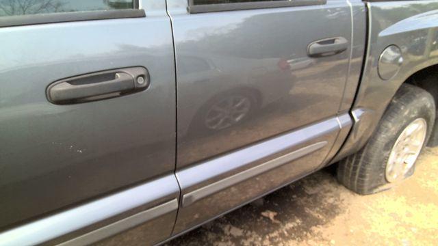 2005 Dodge Dakota GRAY Photo 4