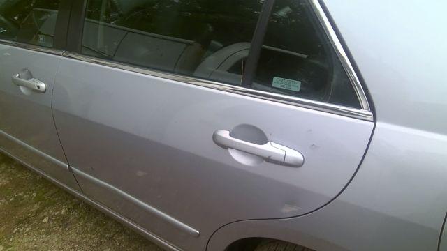 2005 Honda Accord SILVER Photo 2
