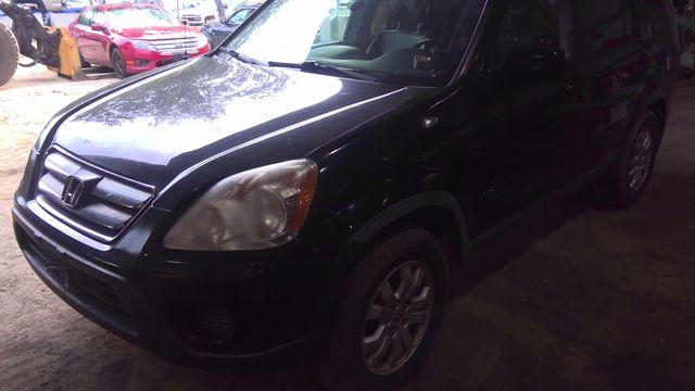 2005 Honda CR-V BLACK Photo 3