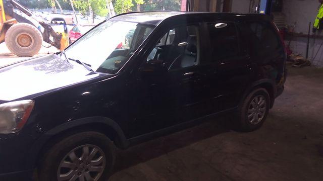 2005 Honda CR-V BLACK Photo 5