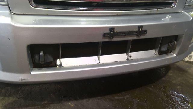 2005 Infiniti QX56 SILVER Photo 3