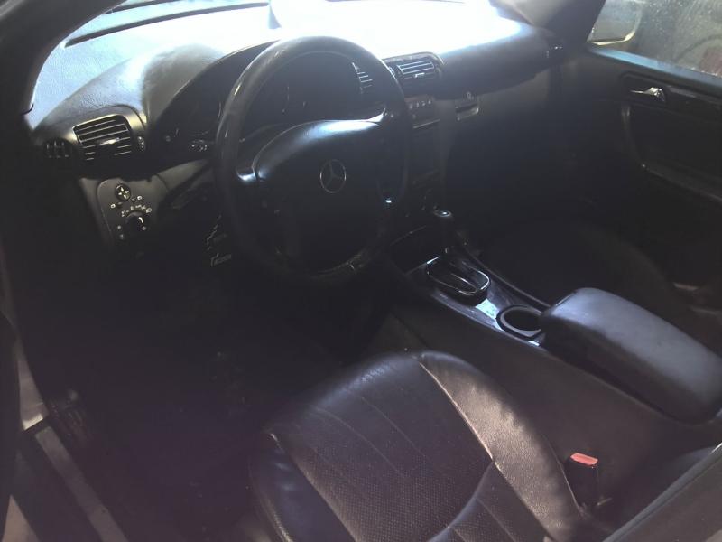 2005 Mercedes-Benz C-Class SILVER Photo 7