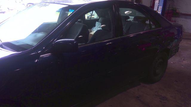 2005 Toyota Camry BLUE Photo 11