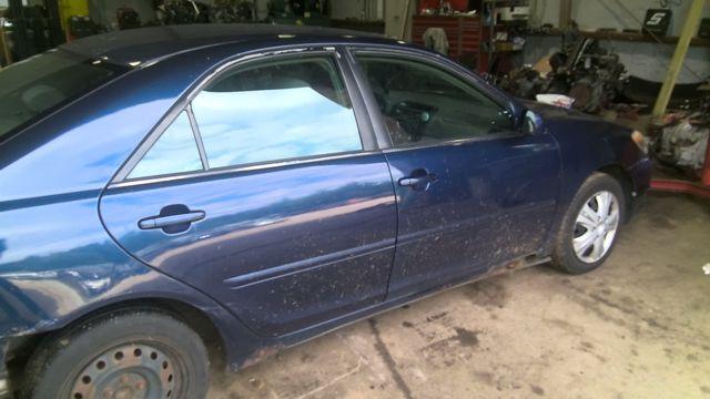 2005 Toyota Camry BLUE Photo 6