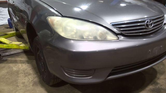 2005 Toyota Camry GRAY Photo 10