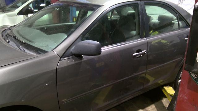 2005 Toyota Camry GRAY Photo 2