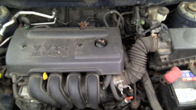 2005 Toyota Corolla Photo 2