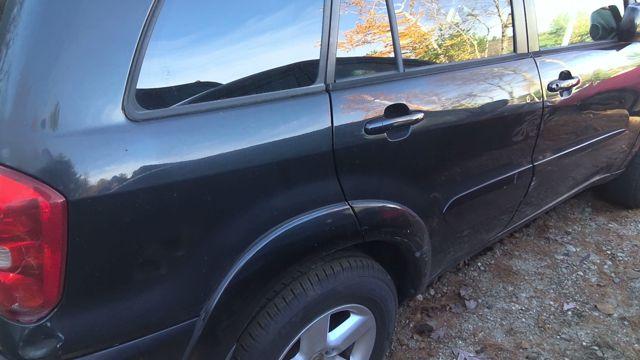 2005 Toyota RAV4 BLACK Photo 3