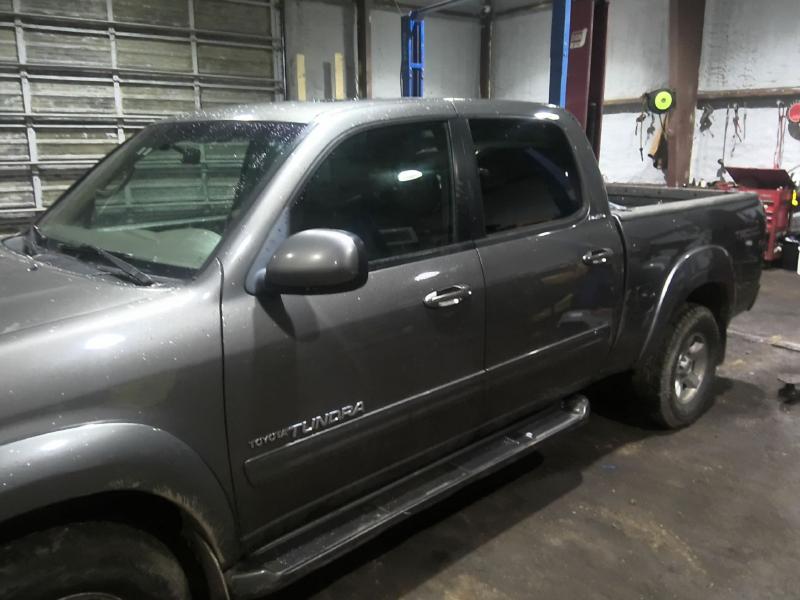 2005 Toyota Tundra GRAY Photo 11