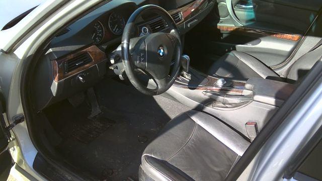 2006 BMW 325i Photo 13