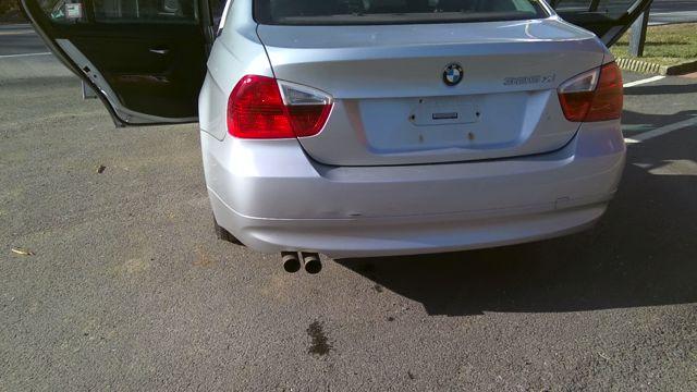 2006 BMW 325i Photo 5