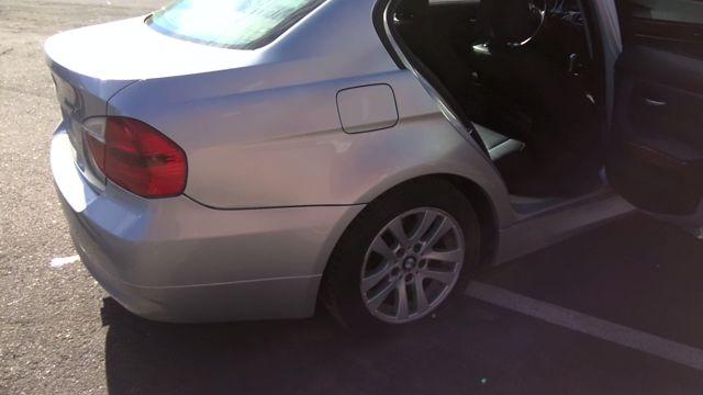 2006 BMW 325i Photo 6