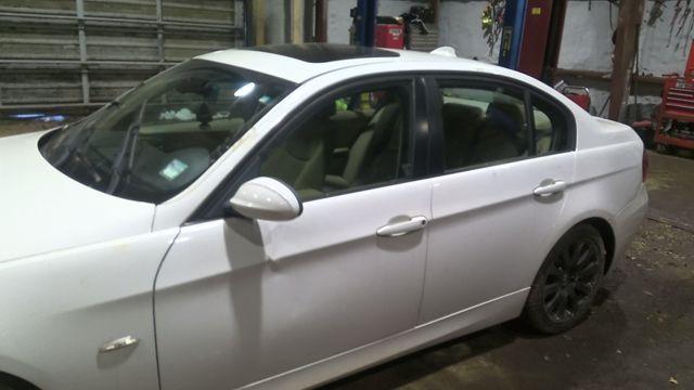 2006 BMW 325i WHITE Photo 10