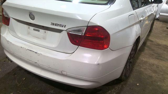 2006 BMW 325i WHITE Photo 3