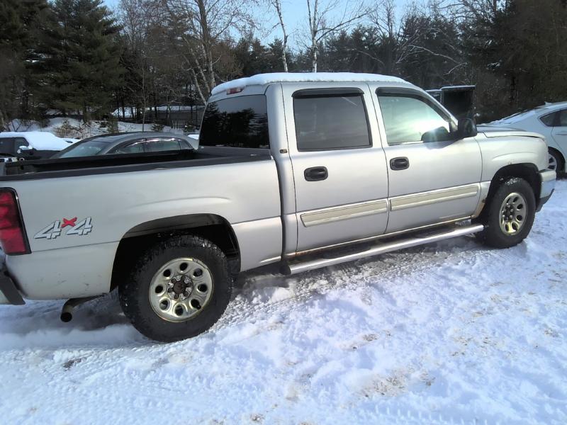 2006 Chevrolet Silverado 1500 GOLD Photo 13