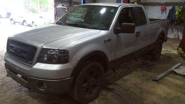 2006 Ford F-150 SILVER Photo 11