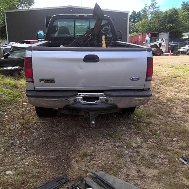 2006 Ford F-350 Super Duty  Photo 12