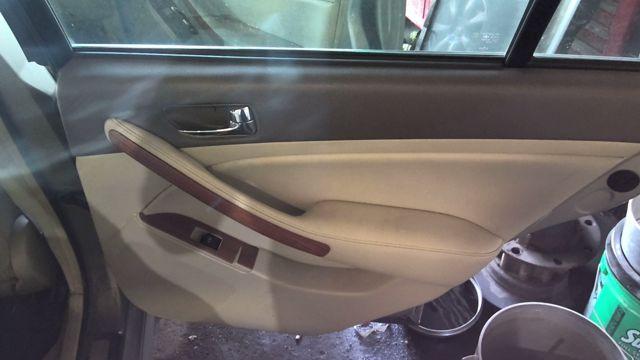 2006 Infiniti G35 GOLD Photo 5