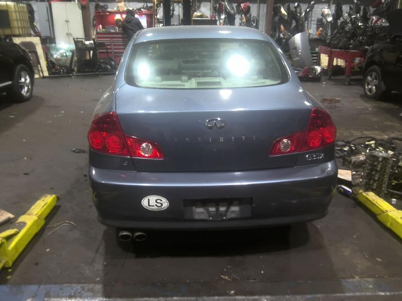 2006 Infiniti G35 LIGHT BLUE Photo 11