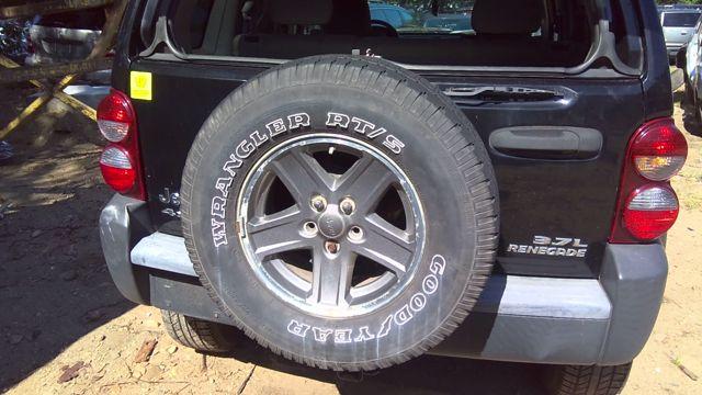 2006 Jeep Liberty BLACK Photo 5