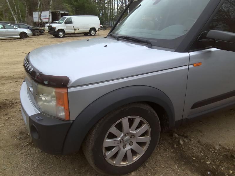 2006 Land Rover LR3 SILVER Photo 8