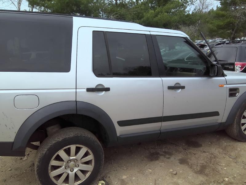 2006 Land Rover LR3 SILVER Photo 5