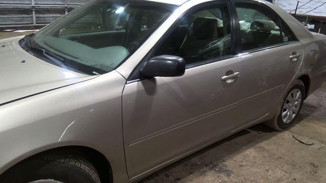 2006 Toyota Camry GOLD Photo 12