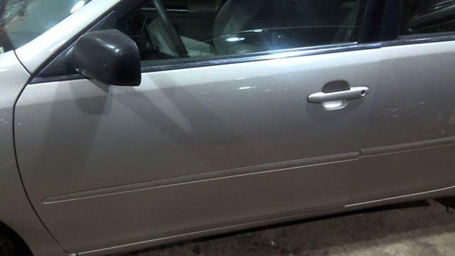 2006 Toyota Camry GOLD Photo 13