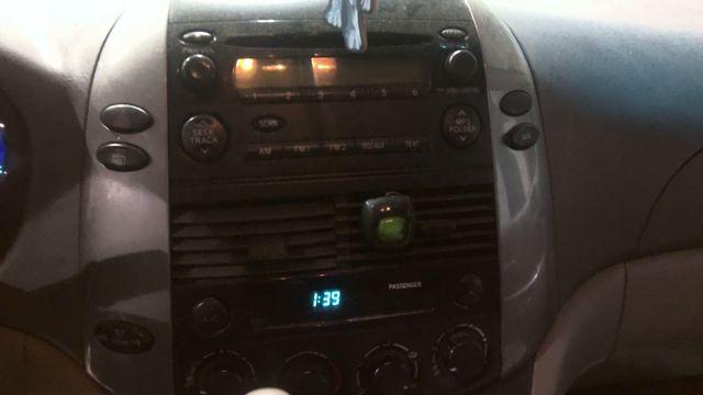 2006 Toyota Sienna GOLD Photo 8