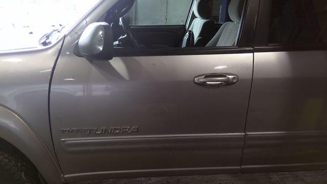 2006 Toyota Tundra SILVER Photo 9