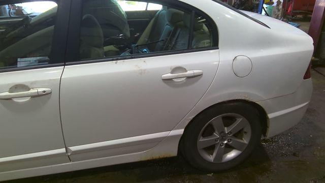 2007 Honda Civic WHITE Photo 14