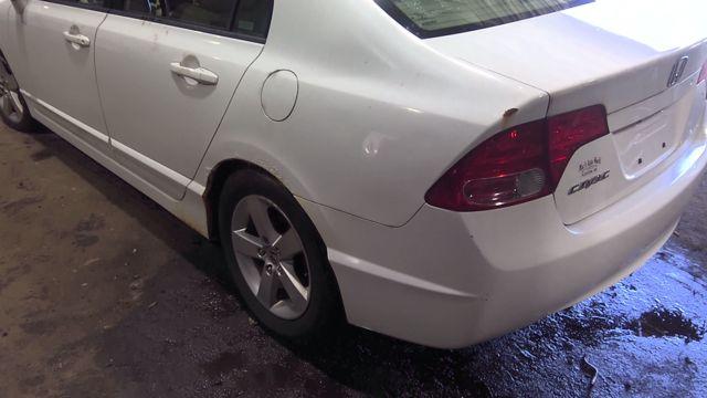 2007 Honda Civic WHITE Photo 2