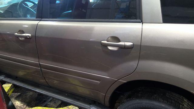 2007 Honda Pilot GOLD Photo 7