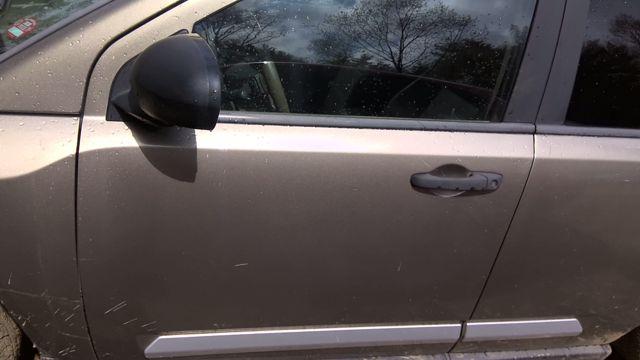2007 Jeep Compass GOLD Photo 13