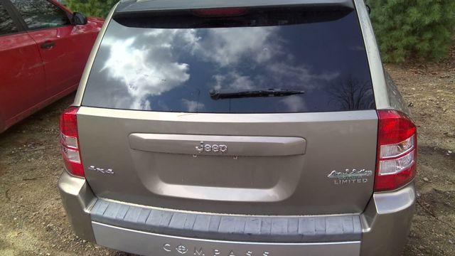 2007 Jeep Compass GOLD Photo 5