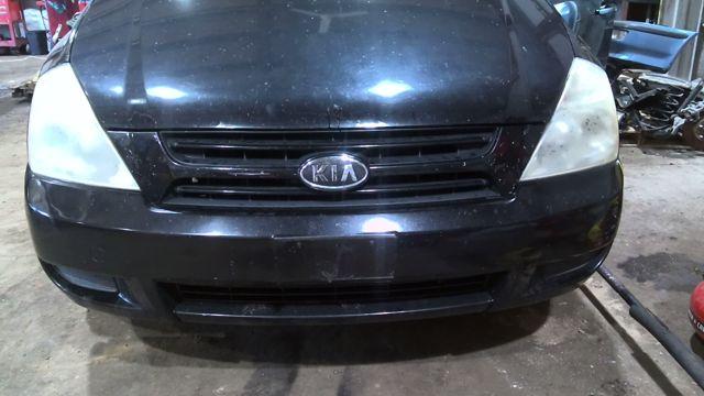2007 Kia Sedona BLACK Photo 11