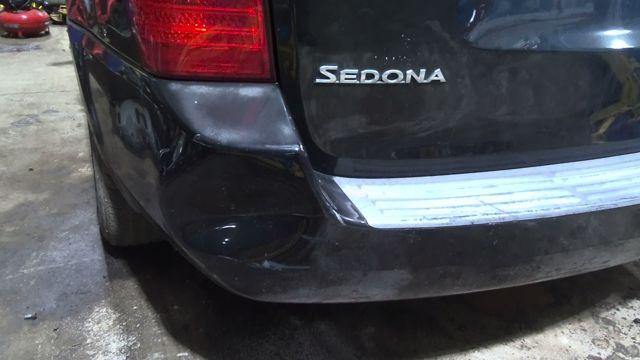 2007 Kia Sedona BLACK Photo 5