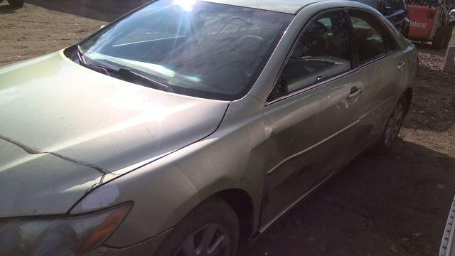 2007 Toyota Camry GOLD Photo 5