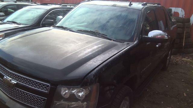 2008 Chevrolet Avalanche BLACK Photo 13