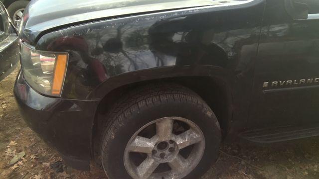 2008 Chevrolet Avalanche BLACK Photo 14