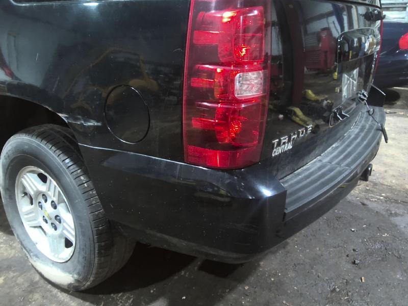 2008 Chevrolet Tahoe BLACK Photo 2