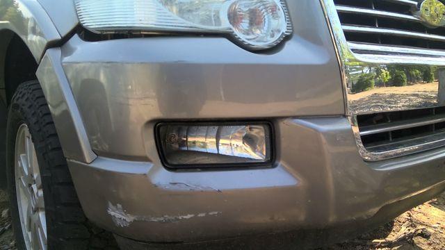 2008 Ford Explorer GOLD Photo 9