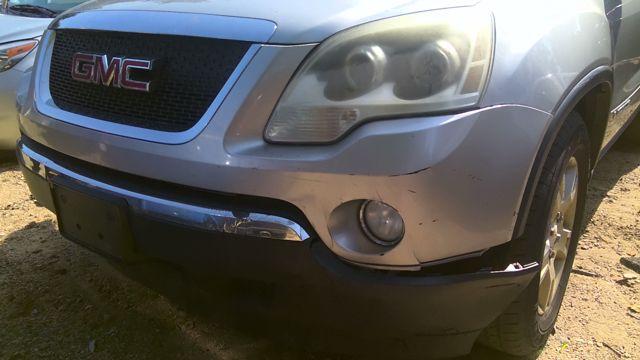 2008 GMC Acadia SILVER Photo 3