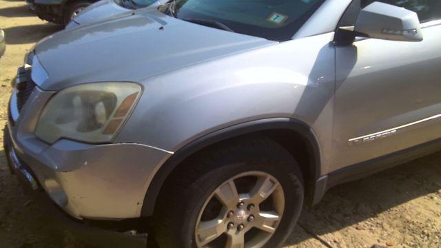 2008 GMC Acadia SILVER Photo 6