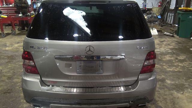 2008 Mercedes-Benz ML SILVER Photo 7