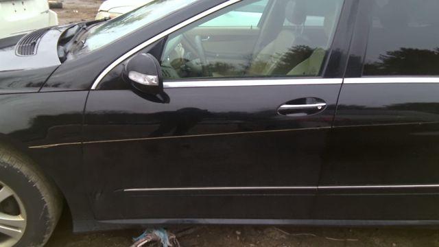 2008 Mercedes-Benz R-Class BLACK Photo 2