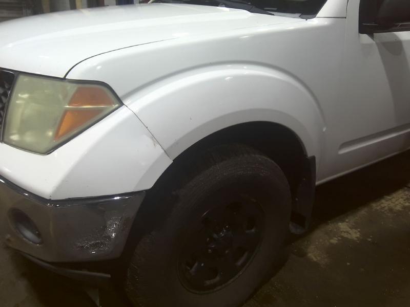 2008 Nissan Frontier WHITE Photo 11