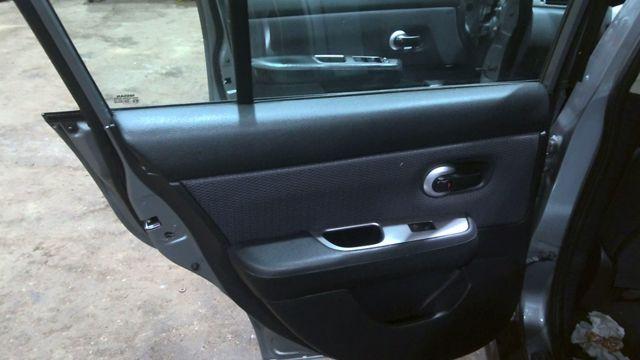 2008 Nissan Versa GRAY Photo 5