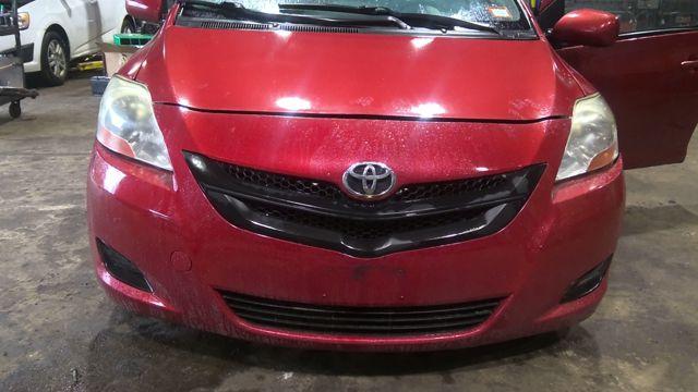 2008 Toyota Yaris RED Photo 10
